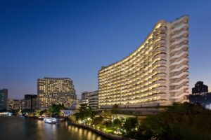 Exterior of Shangri La Bangkok